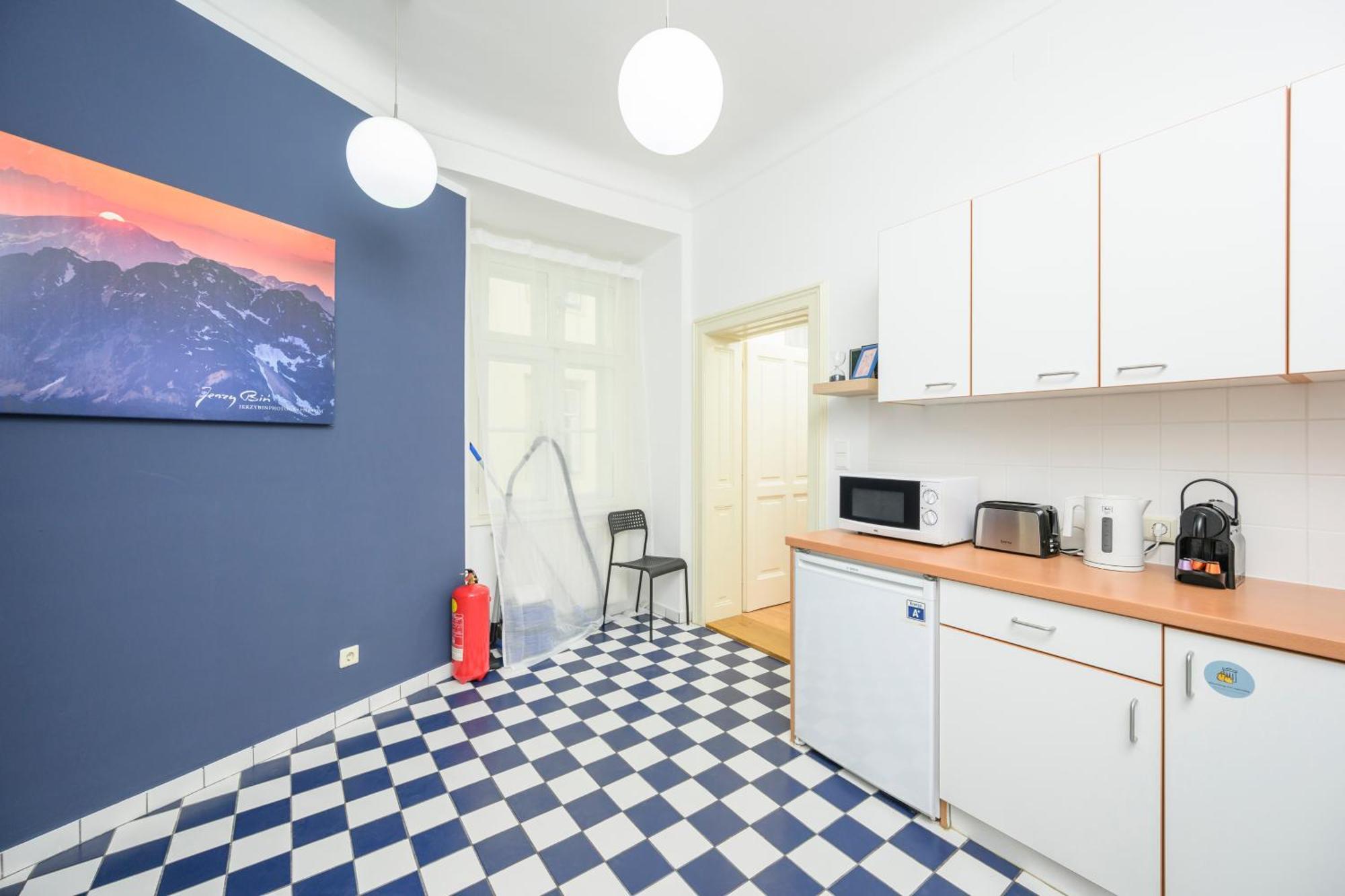 Central City Apartments Wenen Buitenkant foto
