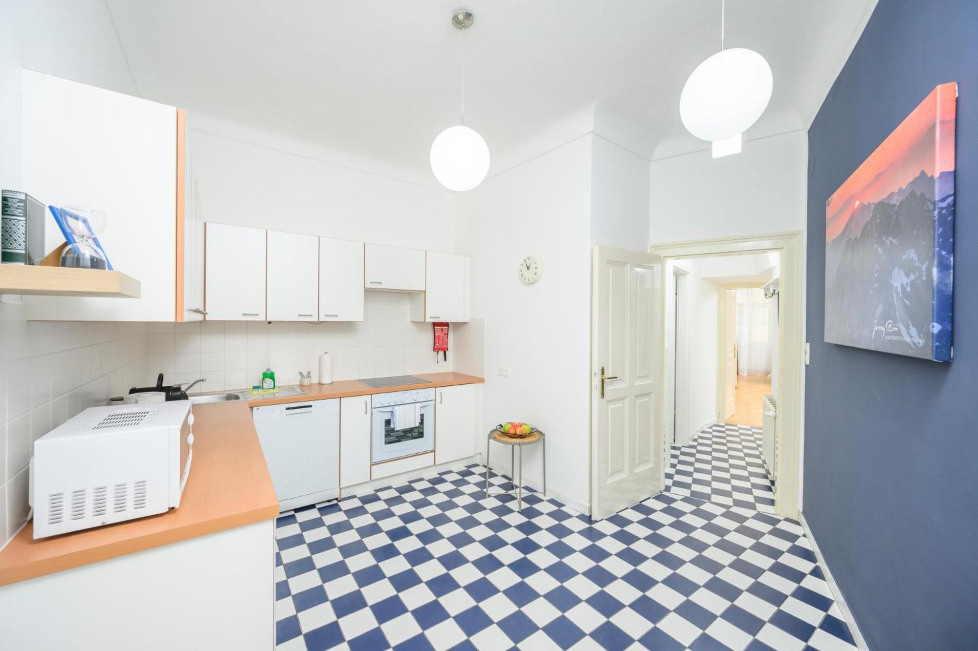 Central City Apartments Wenen Buitenkant foto